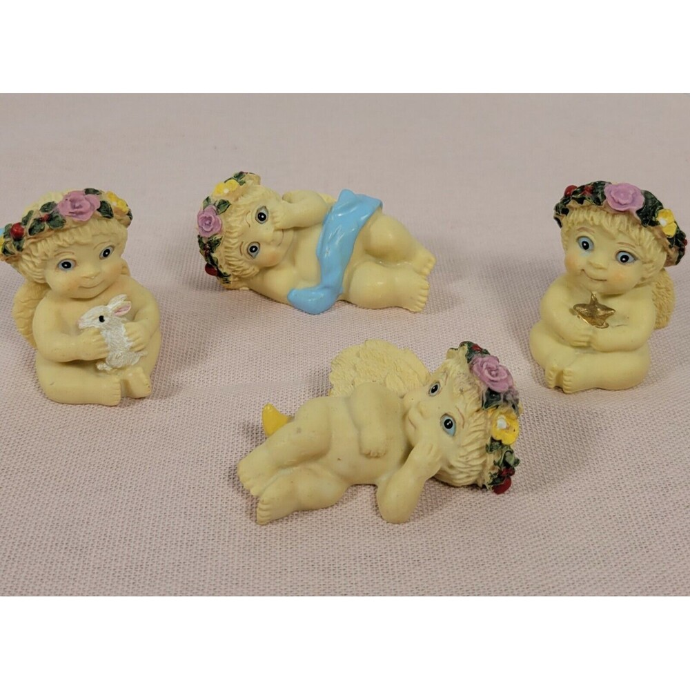 Lot of 4 Angel Cherub Figurine Resin Decoration